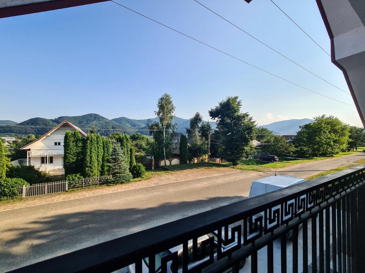 Pensiunea Lavanda, Piatra-Neamt Piatra Neamţ 外观 照片
