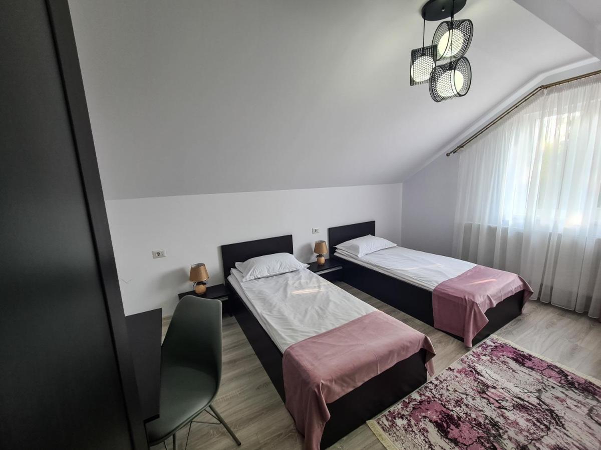 Pensiunea Lavanda, Piatra-Neamt Piatra Neamţ 外观 照片